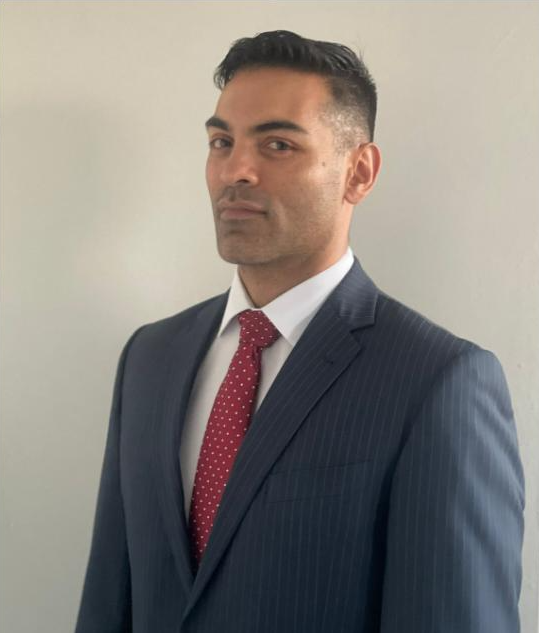 Hernán Andrés Perilla Founder & President of BIMINY Technologies Corp A seasoned commodities trader since 2003, Mr. Perilla has executed and structured high-volume transactions in the global fuel, metals, and agricultural markets. Known for his deep strategic acumen, he has developed proprietary deal frameworks that prioritize control, protection, and execution certainty. He oversees all high-level negotiations, contract architecture, and transaction flow within BIMINY’s global operations.